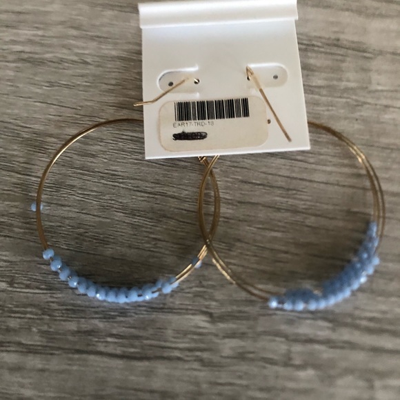 NEW Bobble and Lace Gold Tone Bead Hoop Earrings - Picture 3 of 4